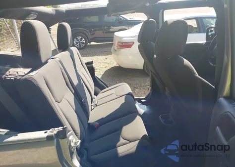 2016 Jeep Wrangler Unlimited Sport from USA, damaged, VIN 1C4BJWDG5GL243201